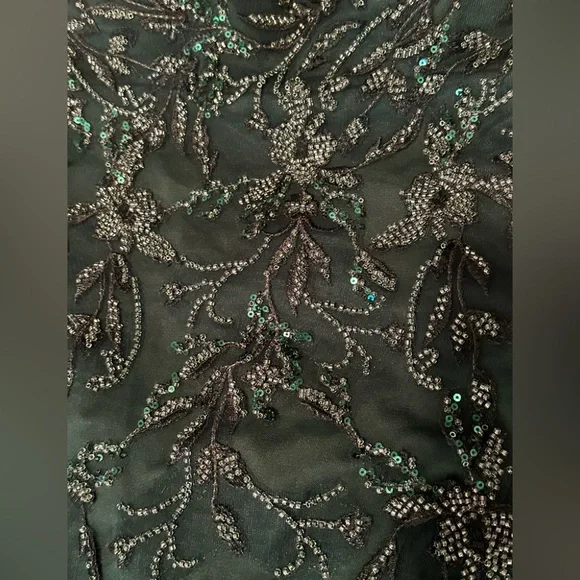 Faviana Glamour S10634 Sleeveless Lace Appliquéd Gown - Hunter Green